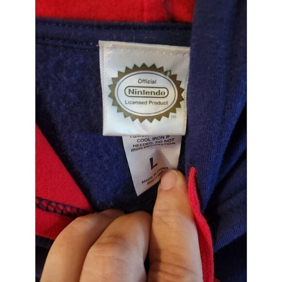 Nintendo Official Super Mario Brothers Hooded Sweatshirt Size LARGE - Picture 7 of 8
